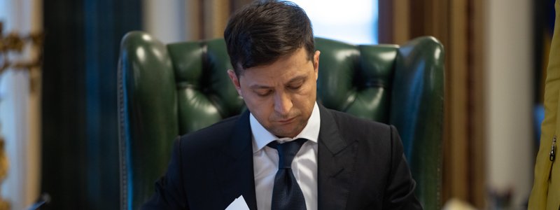 Перед Новым годом Президент подписал ряд важных законов Перед Новым годом Президент подписал ряд важных законов