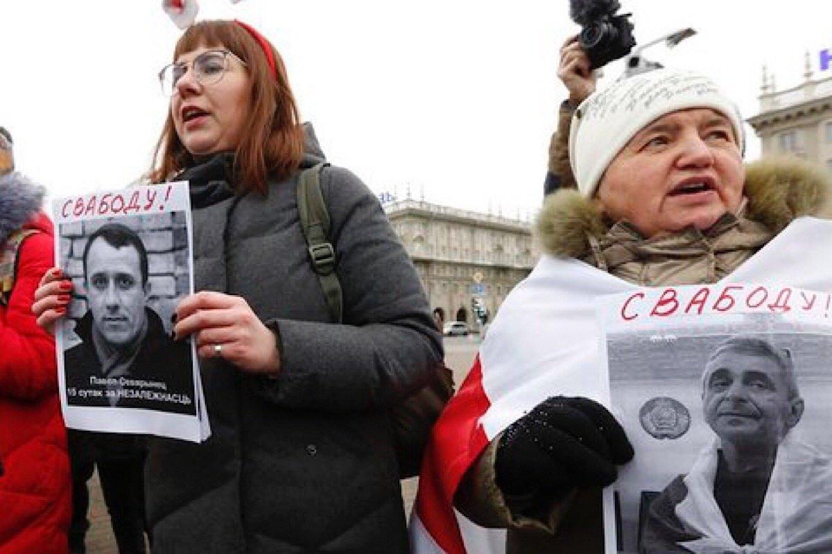 Протестующие против интеграции Белоруссии с Россией Протестующие против интеграции Белоруссии с Россией