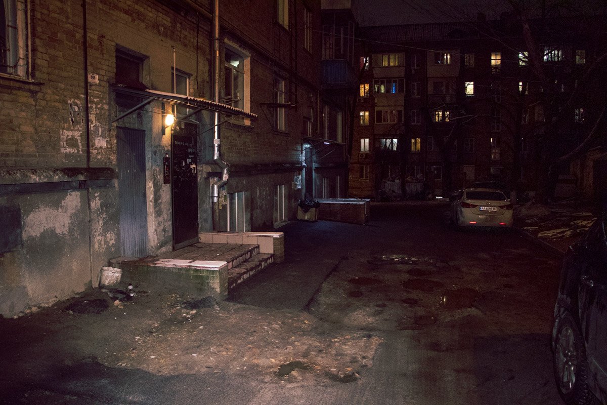 В Голосеевском районе произошел конфликт с поножовщиной В Голосеевском районе произошел конфликт с поножовщиной