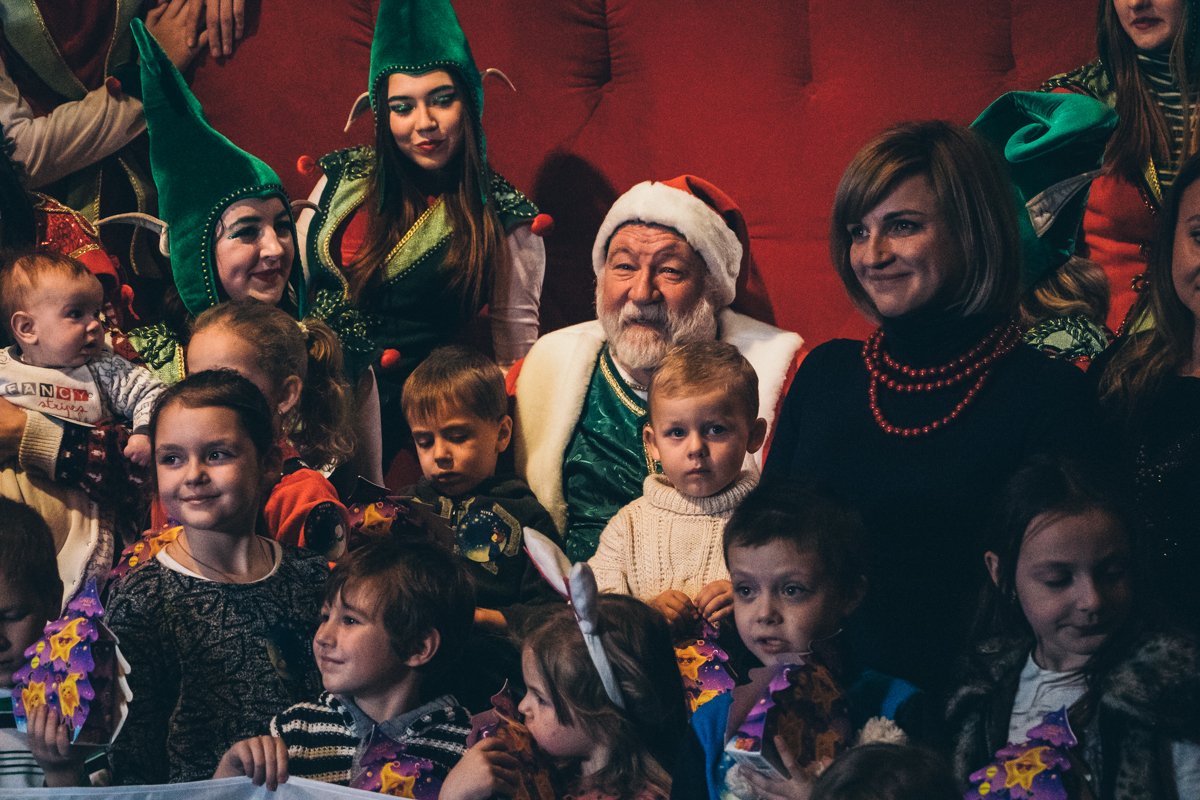 Закажите подарок на Рождество лично Закажите подарок на Рождество лично