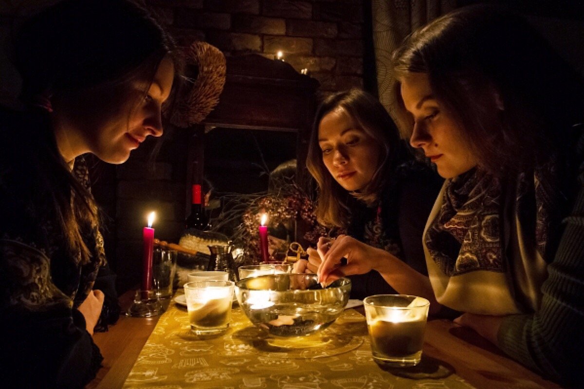 Гадания на Рождество 2020: как узнать свое будущее 3