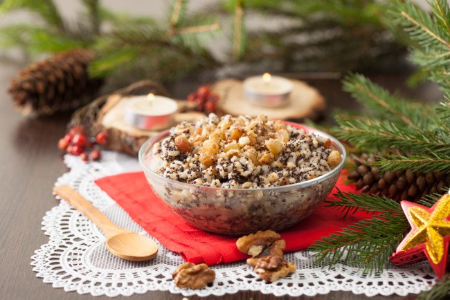 На столе должно быть 12 блюд в честь 12 апостолов, и одно из них — кутья