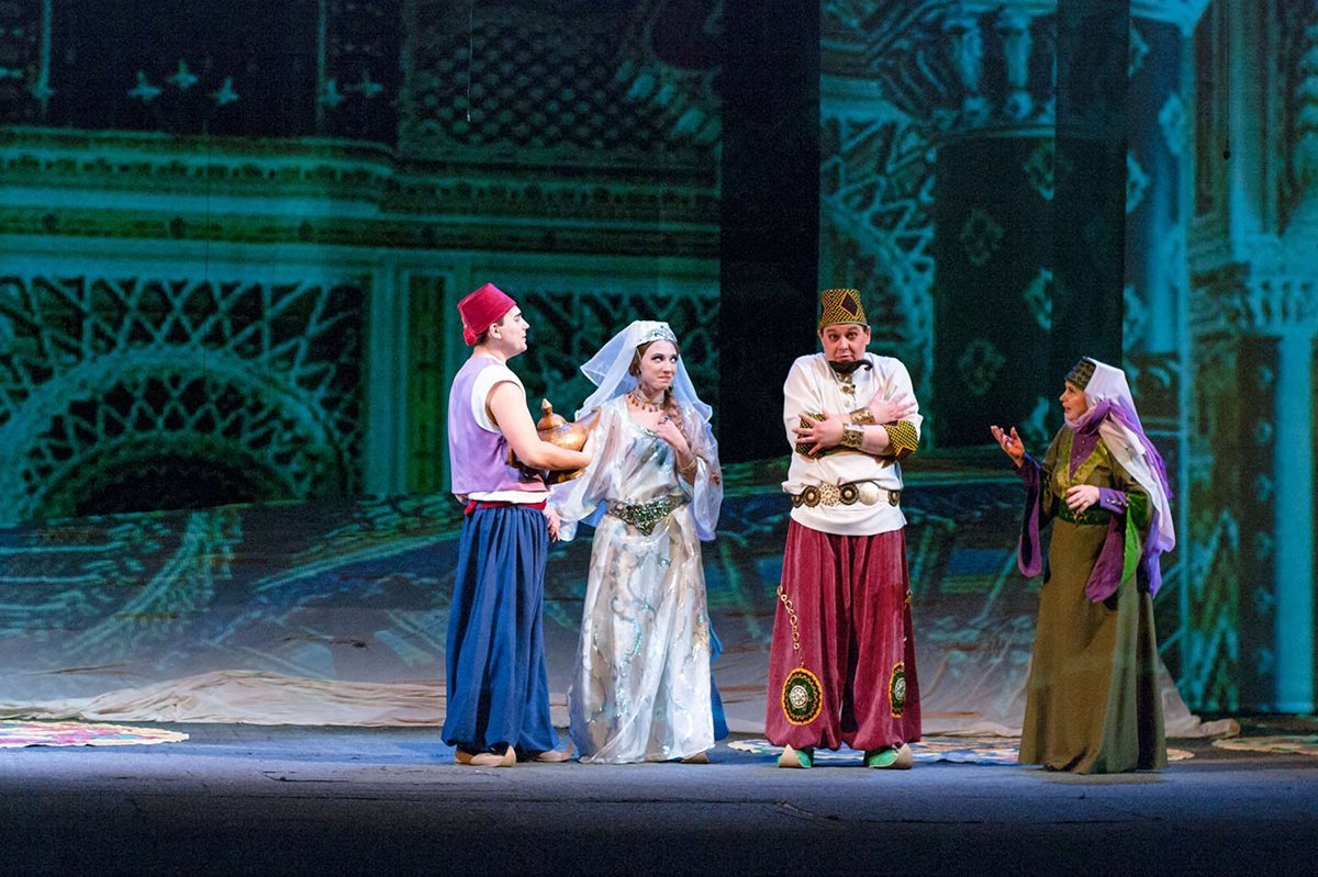 История бедного мальчика Аладдина