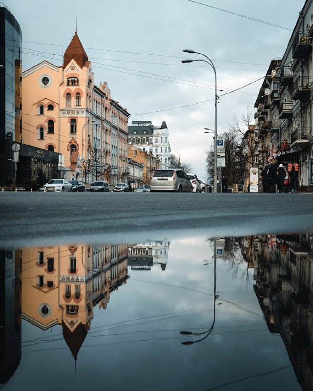 Надо ввести 5 пору года и назвать ее "осезисна". Фото: @zhukevych Надо ввести 5 пору года и назвать ее "осезисна". Фото: @zhukevych