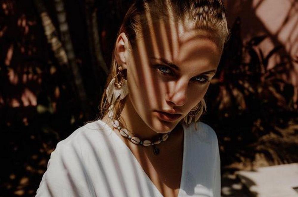 Ксения Пунтус выпала из окна третьего этажа Ксения Пунтус выпала из окна третьего этажа