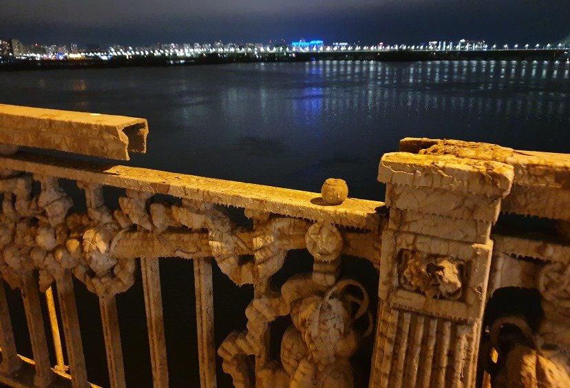 Ограждения моста также находятся в плачевном состоянии