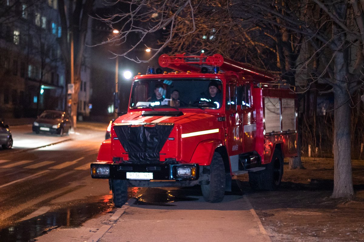 Предварительная причина смерти - мужчина отравился дымом 