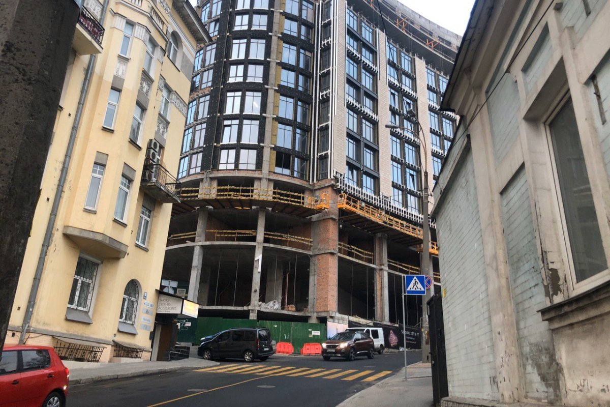 Работы по наружным сетям проводились в рамках строительства элитного дома - Linden Luxury Residences Работы по наружным сетям проводились в рамках строительства элитного дома - Linden Luxury Residences