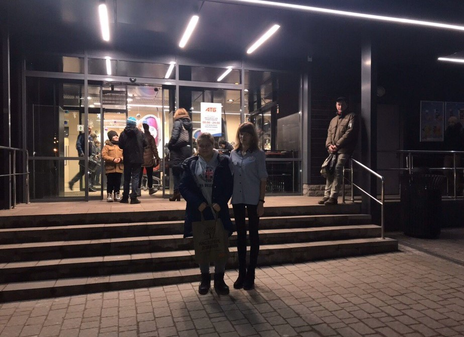 Девочка написала трогательное сочинение про АТБ и получила подарок от компании 1