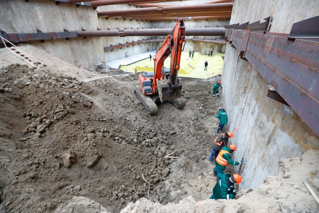 По словам городского главы практически все внешние работы на "Мостицкой" уже завершены