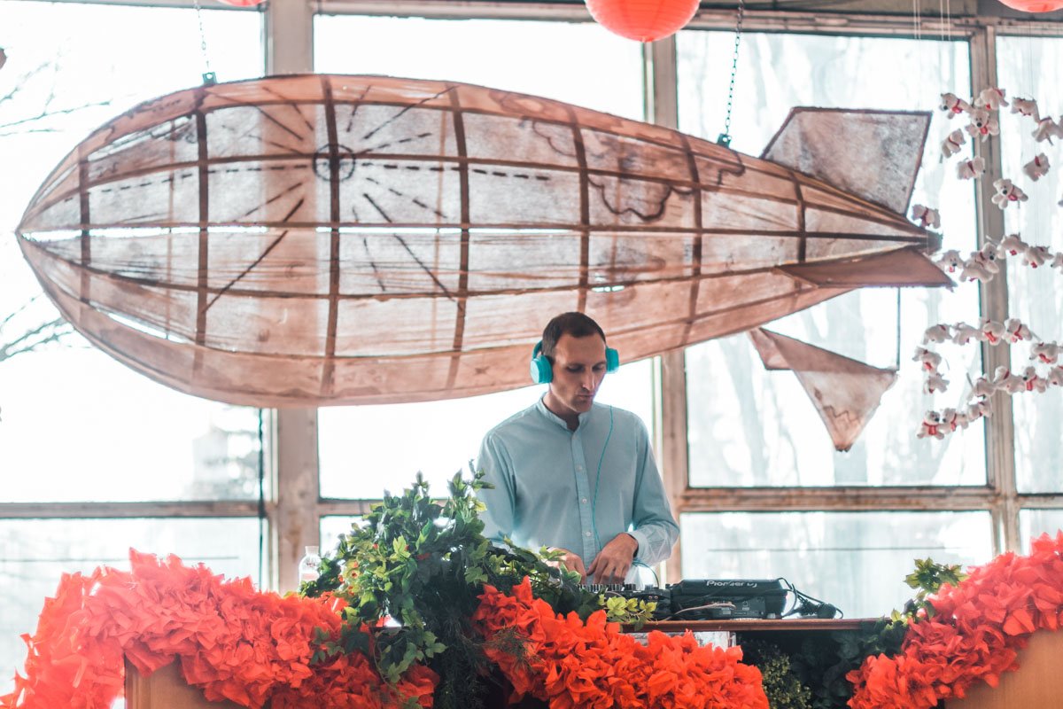 Любовь в воздухе!