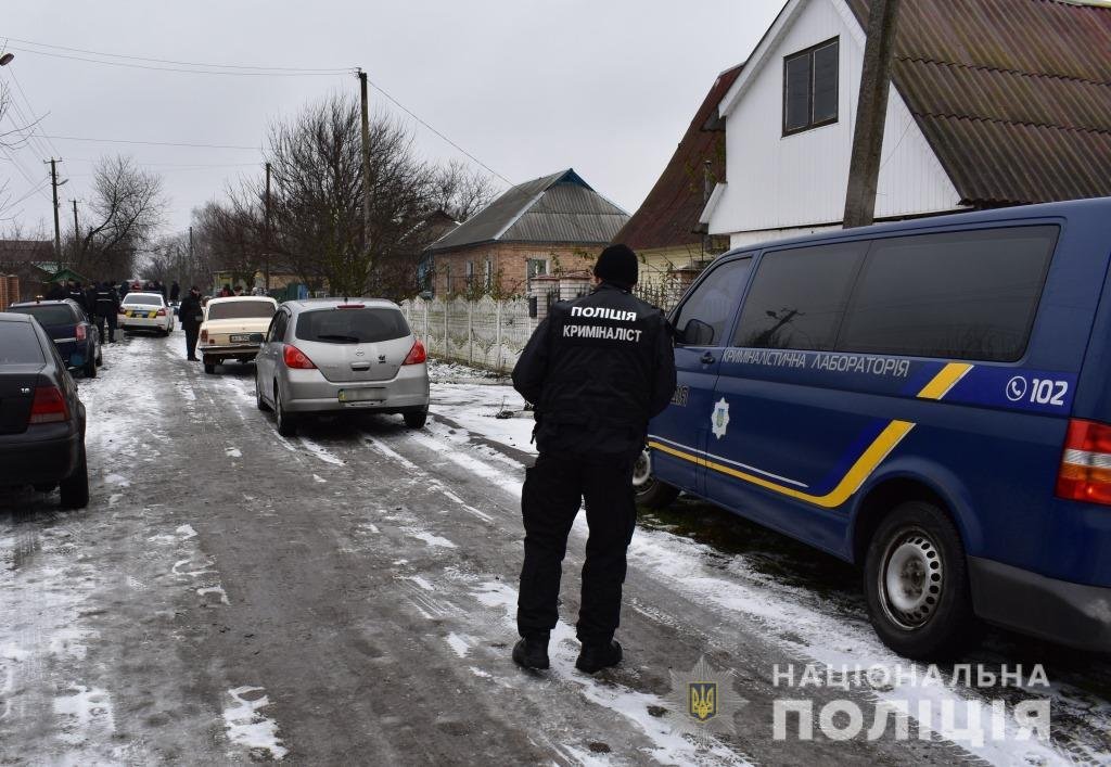 В селе Козаровичи под Киевом мужчина убил пенсионера В селе Козаровичи под Киевом мужчина убил пенсионера