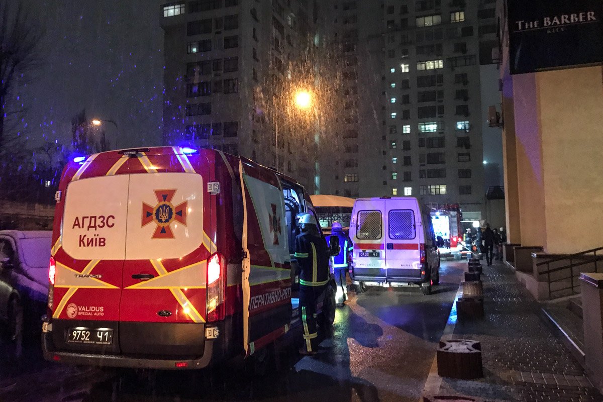 В Киеве на улице Коновальца вспыхнул пожар