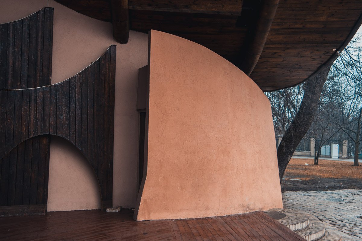 Теперь "Ракушка" готова принимать у себя летние концерты 