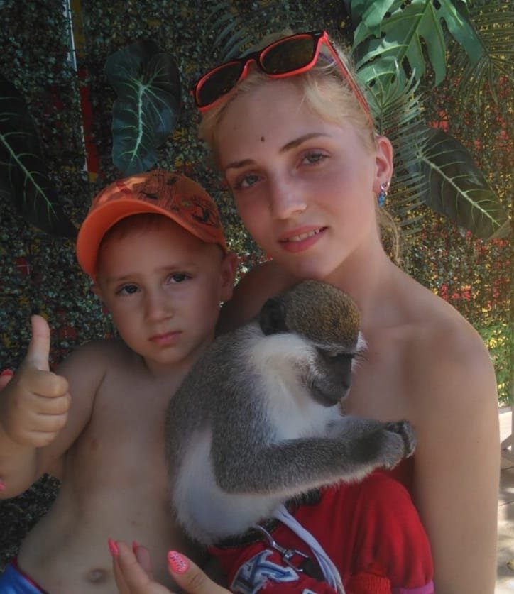 В Киеве третий день ищут 20-летнюю мать с 3-летним сыном В Киеве третий день ищут 20-летнюю мать с 3-летним сыном