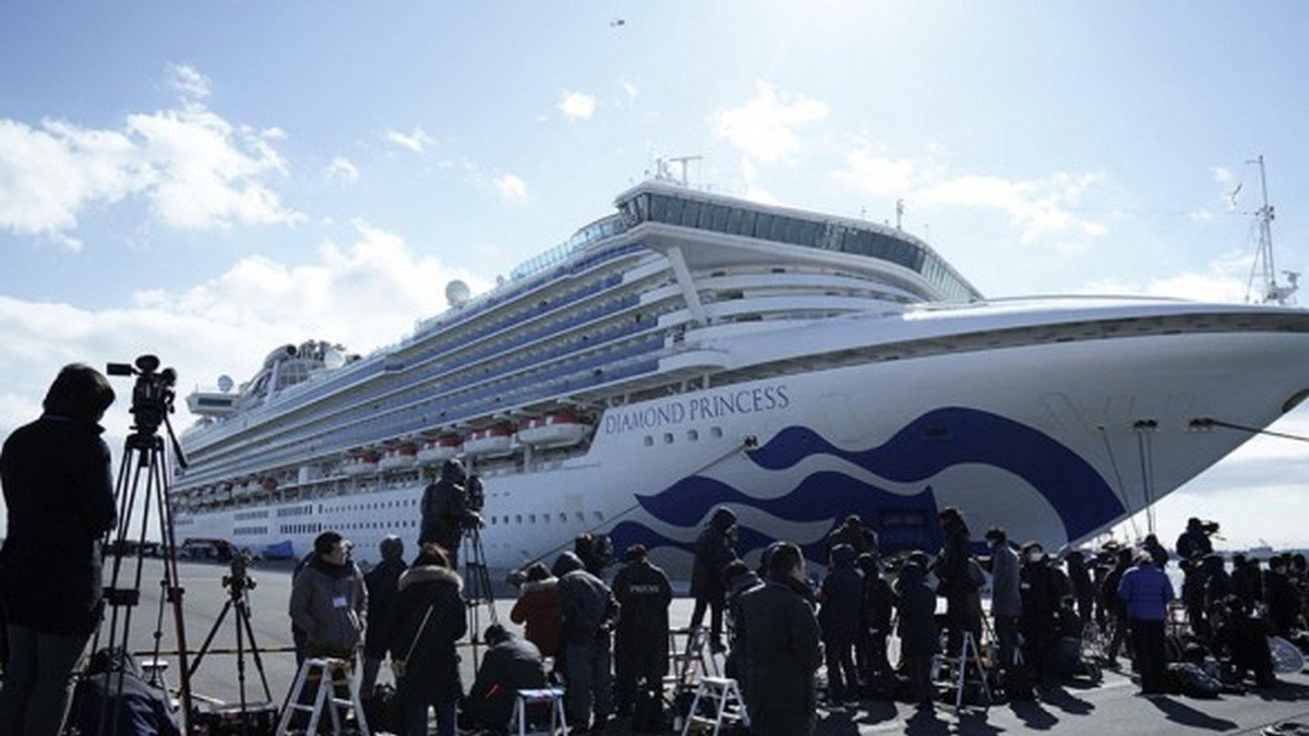 Один из украинцев на лайнере Diamond Princess заразился китайским коронавирусом