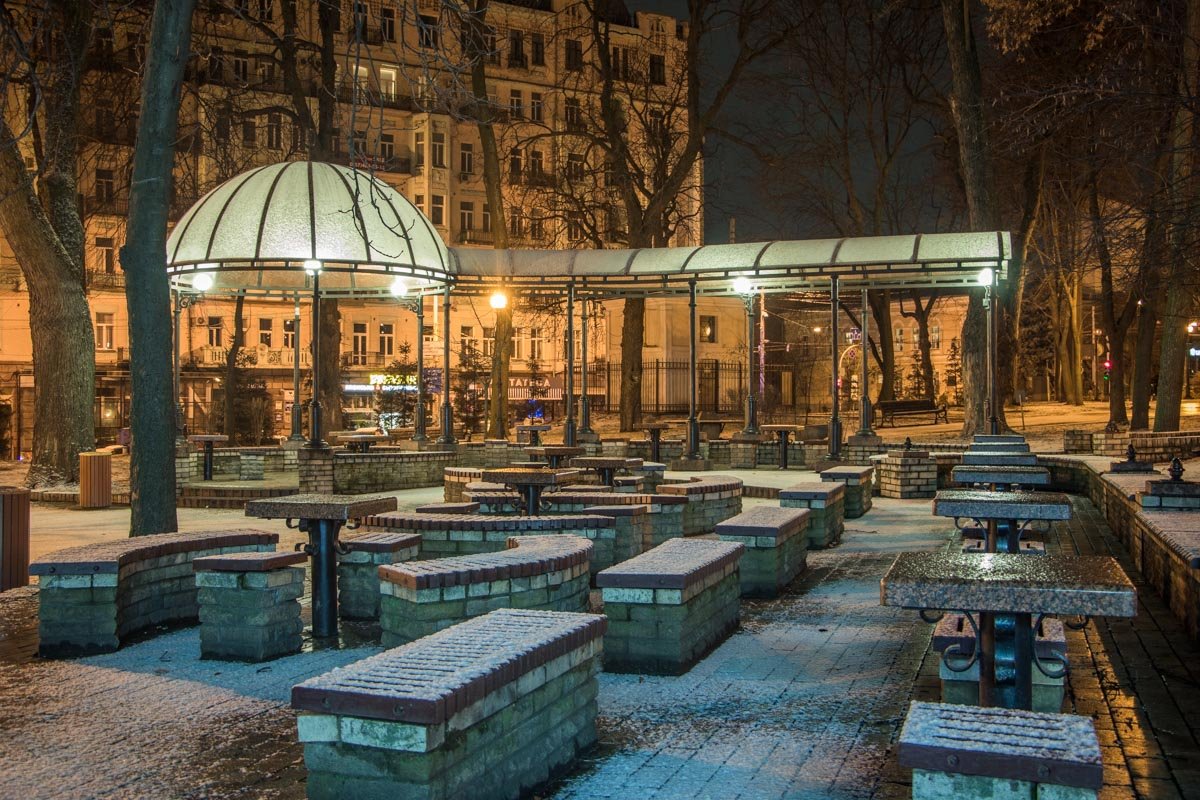 А здесь совсем скоро будут мыслить стратегически - играть в шахматы