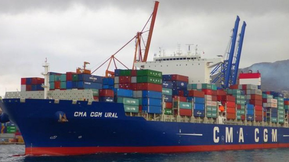 13 февраля в одесский порт прибудет контейнеровоз из Китая