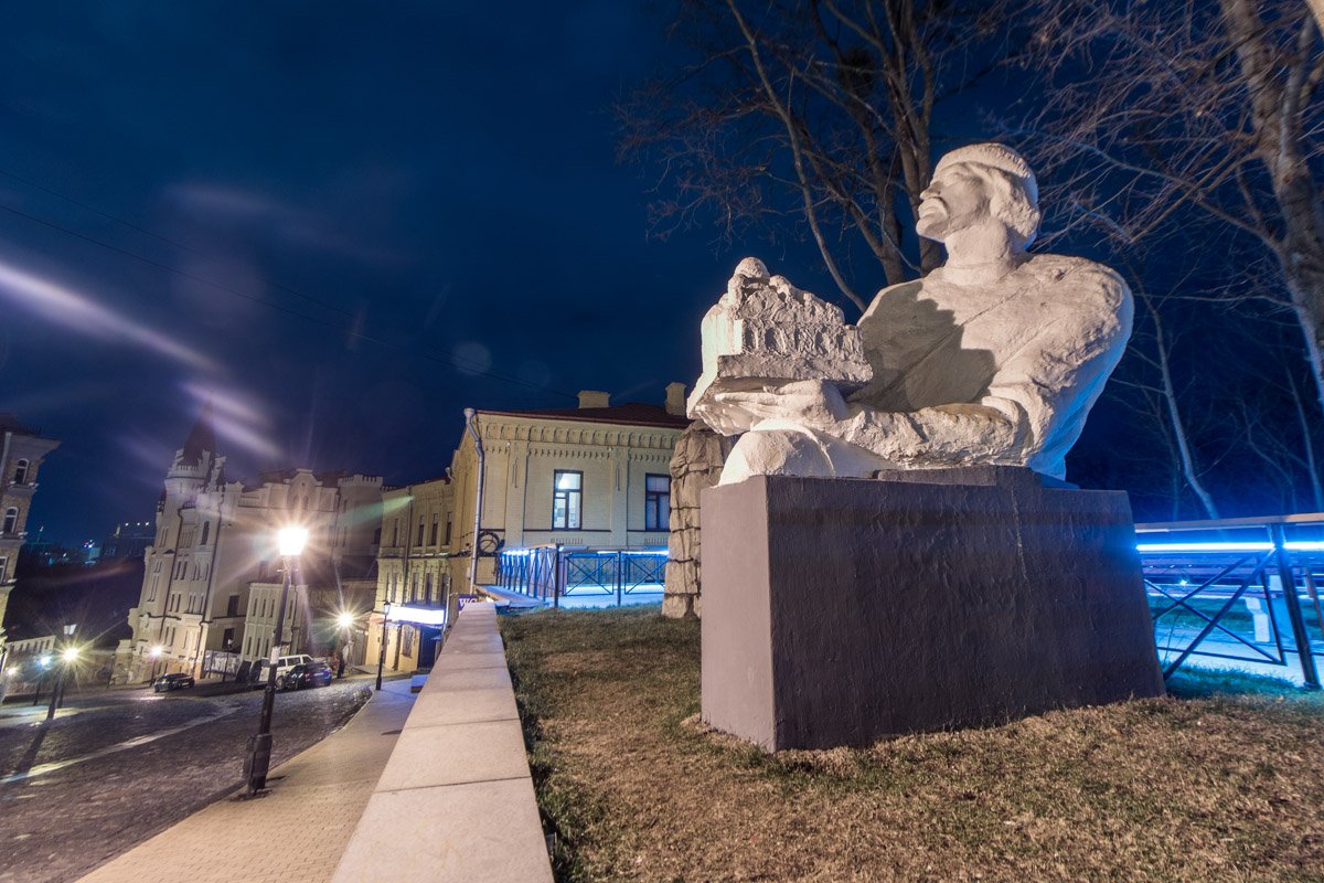 Ярослав Мудрый также на Андреевском спуске