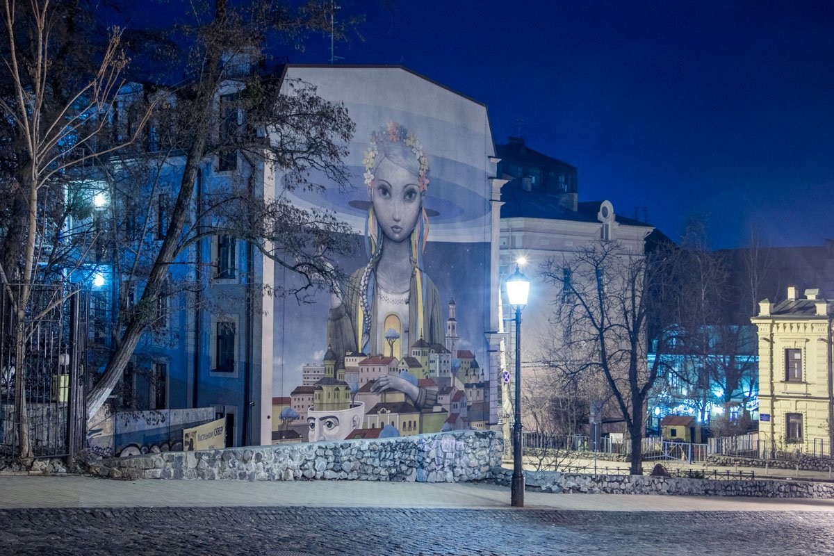 Тишина и покой в ночном Киеве