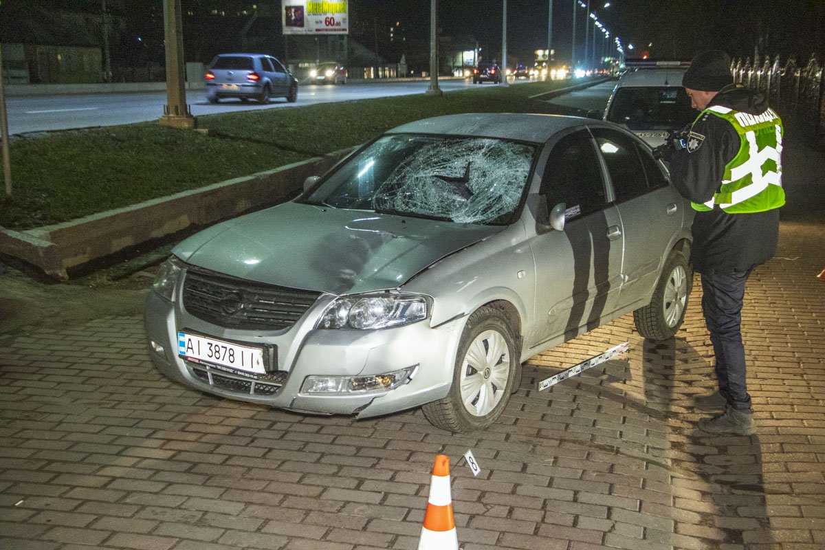 В результате происшествия один парень скончался на месте, еще один попал в больницу