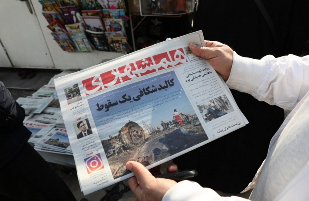 Иран отказался передавать черные ящики другим странам