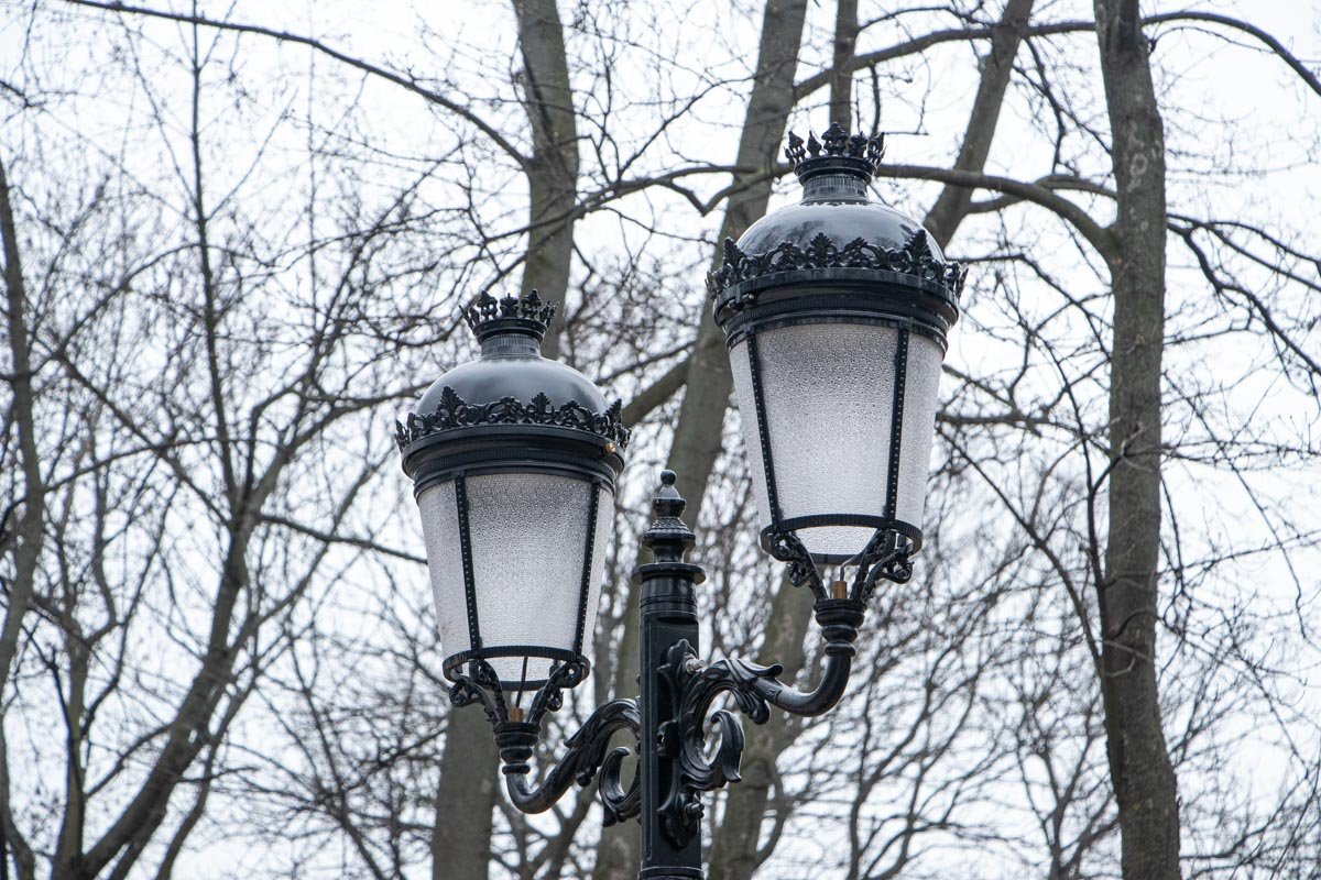 Вместо старинных чугунных появились другие, за 18 миллионов гривен 