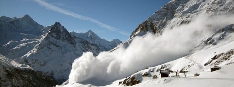 Лавина в Норвегии забрала жизни двух людей Лавина в Норвегии забрала жизни двух людей