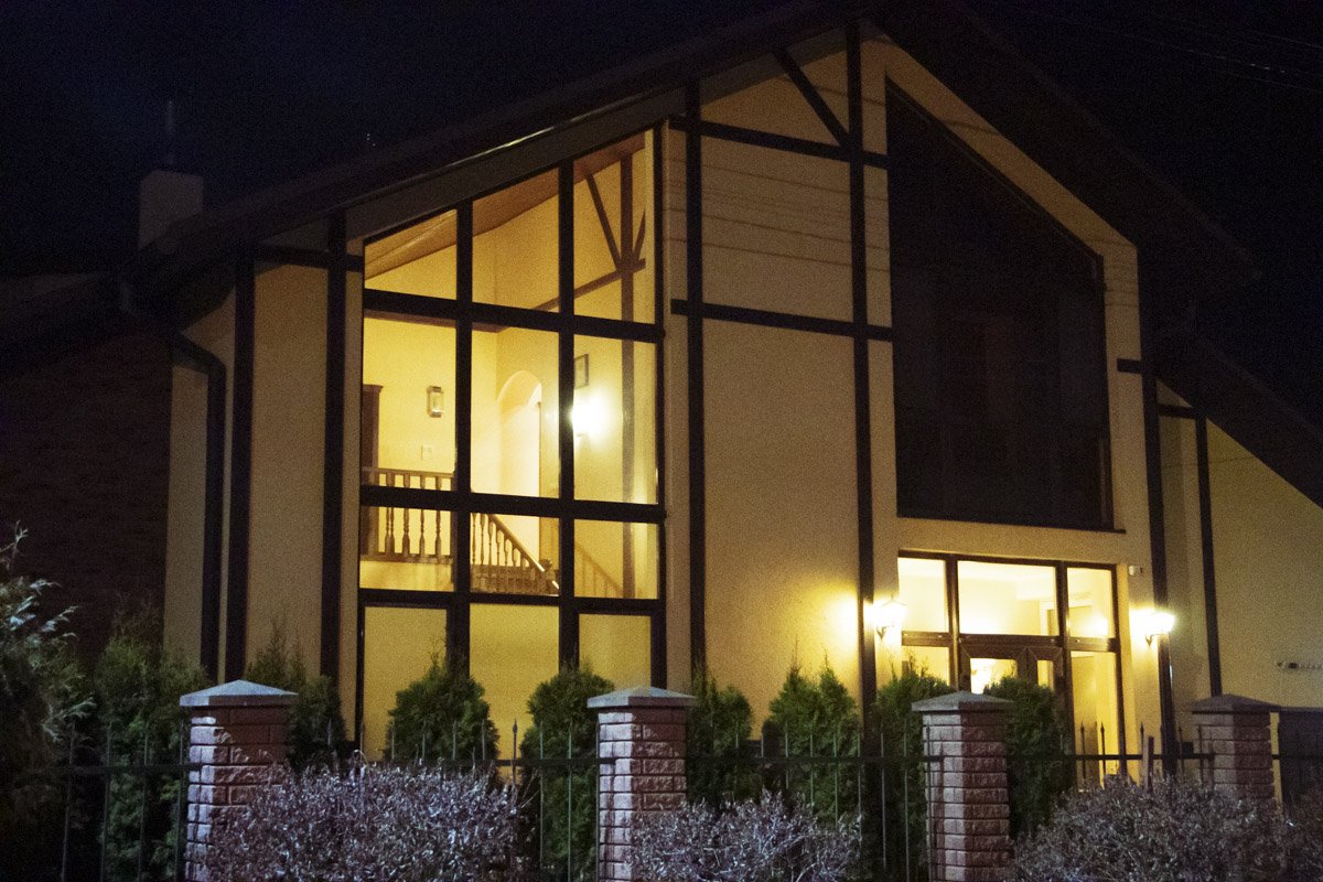 При каких обстоятельствах это случилось, неизвестно При каких обстоятельствах это случилось, неизвестно