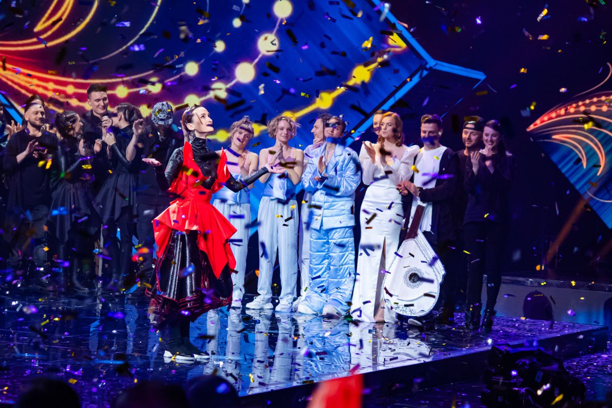 Абсолютная поддержка от судей и зрителей Абсолютная поддержка от судей и зрителей