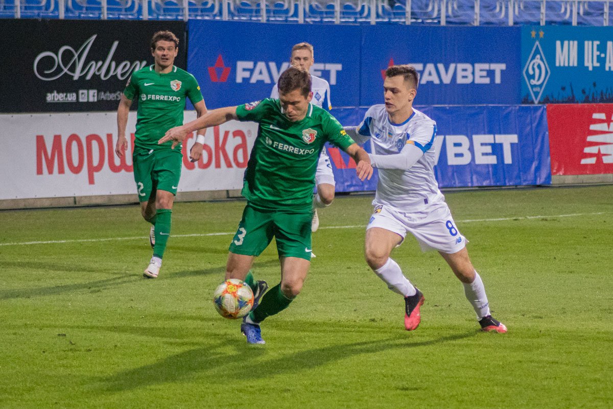 Владимир Шепелев был активен и в обороне, и в атаке