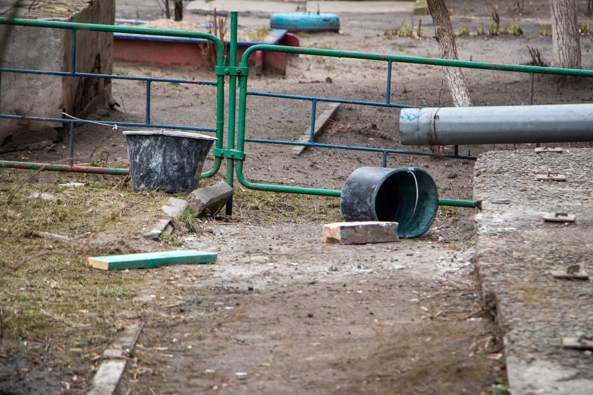 24 февраля управляющая компания демонтировала перегородку на чердаке дома для технического заключения стройлаборатории 24 февраля управляющая компания демонтировала перегородку на чердаке дома для технического заключения стройлаборатории