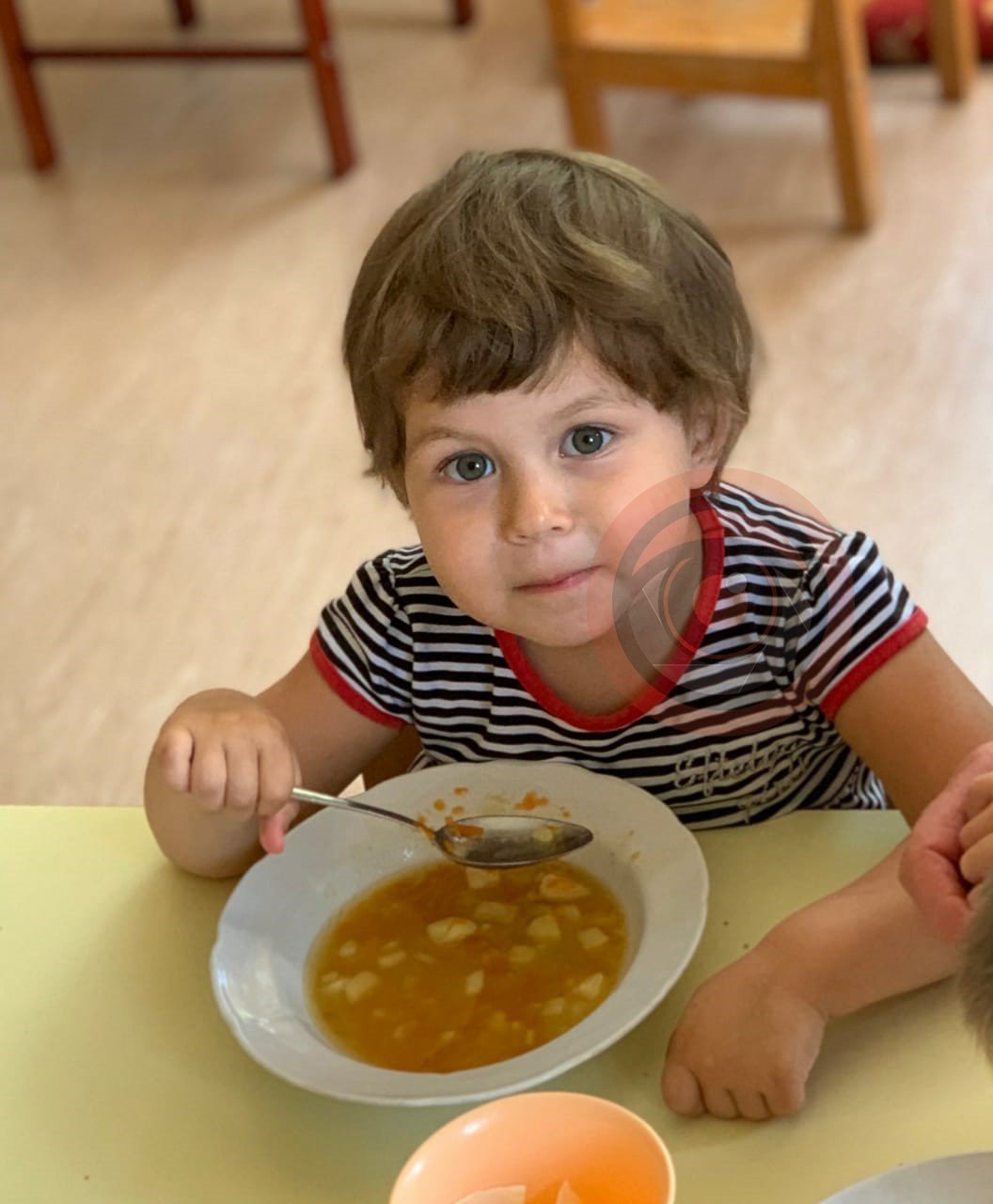 3-летнюю Анжелу забрали из детского дома