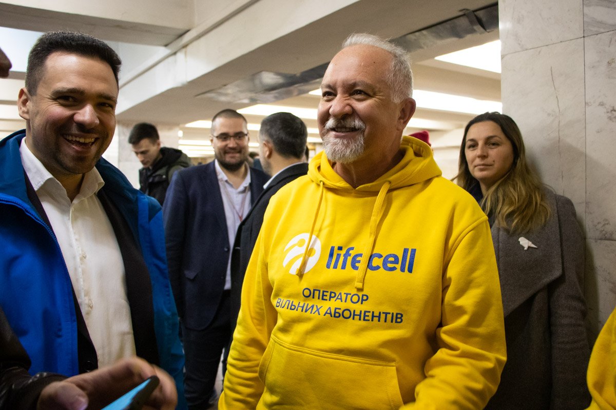 В случае, если депутаты Киевсовета проголосуют "за", в метро Киева интернет появится до конца года