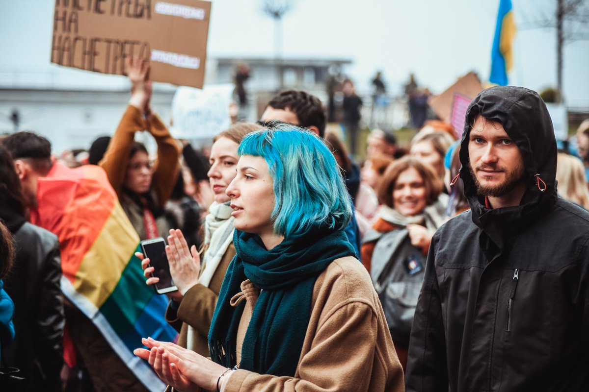 Марш женщин в лицах - это еще и марш равенства