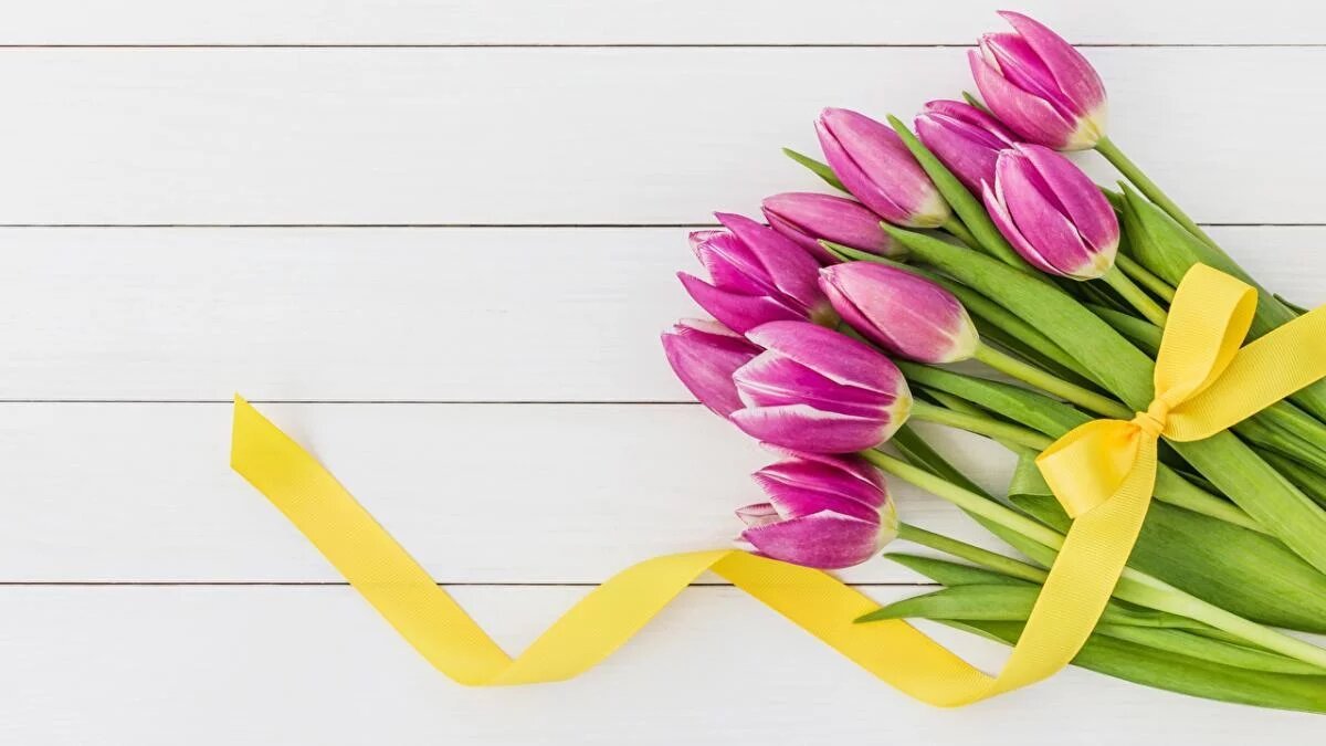 8 марта - главный весенний праздник, и это чувствуется 8 марта - главный весенний праздник, и это чувствуется