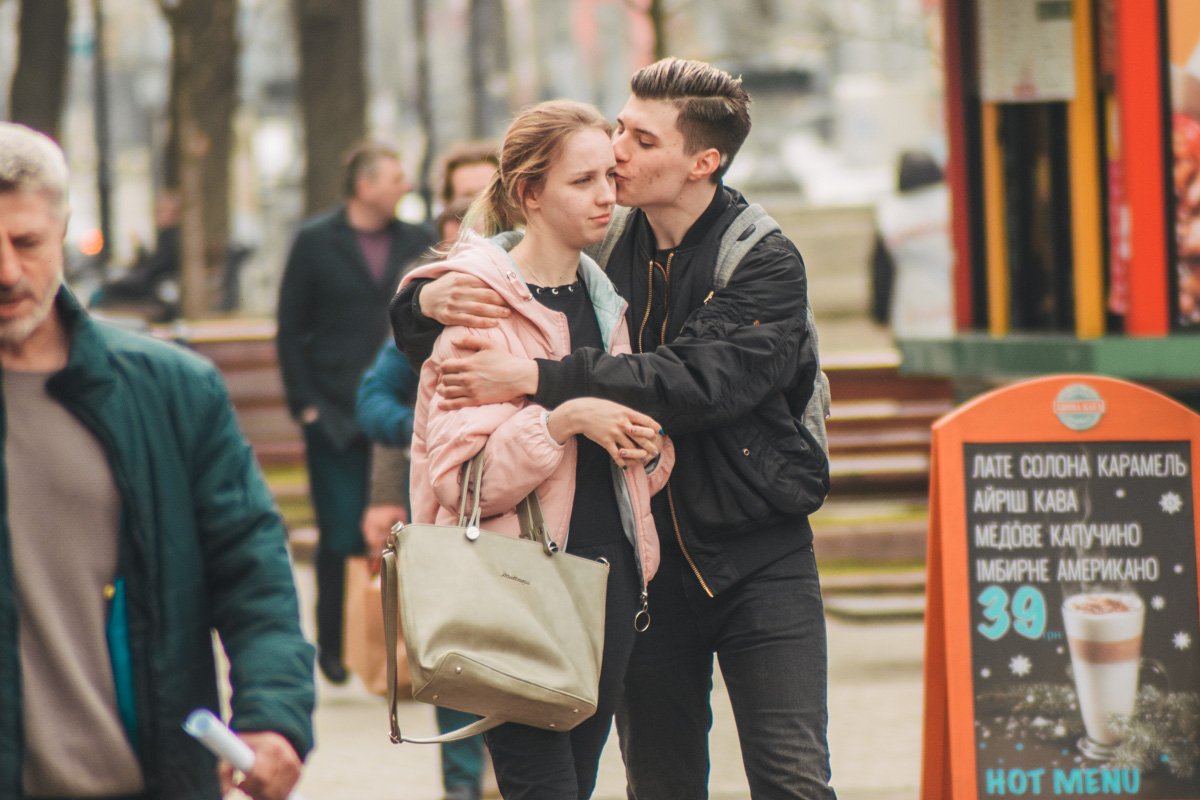 Весна дарит новые чувства Весна дарит новые чувства