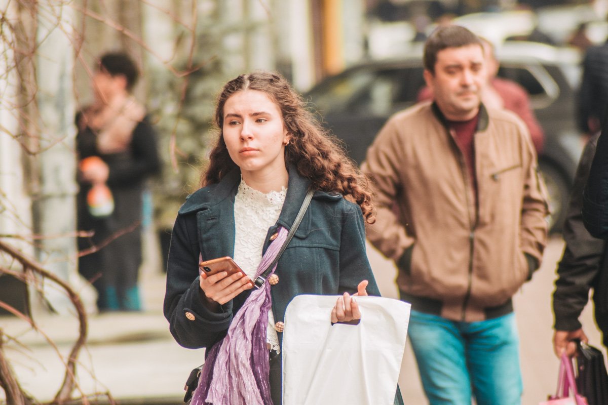 Наконец можно распахнуть пальто Наконец можно распахнуть пальто