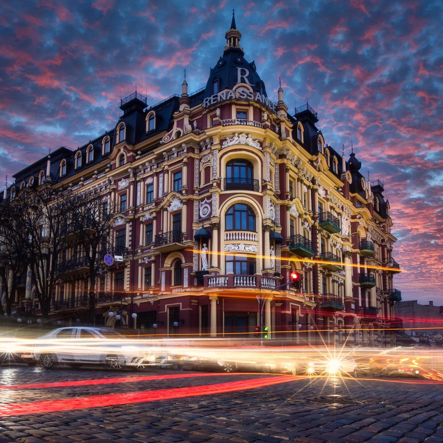 Поток от @flyua_kiev Поток от @flyua_kiev