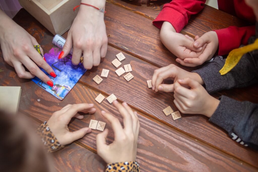 Настольные игры в помощь Настольные игры в помощь