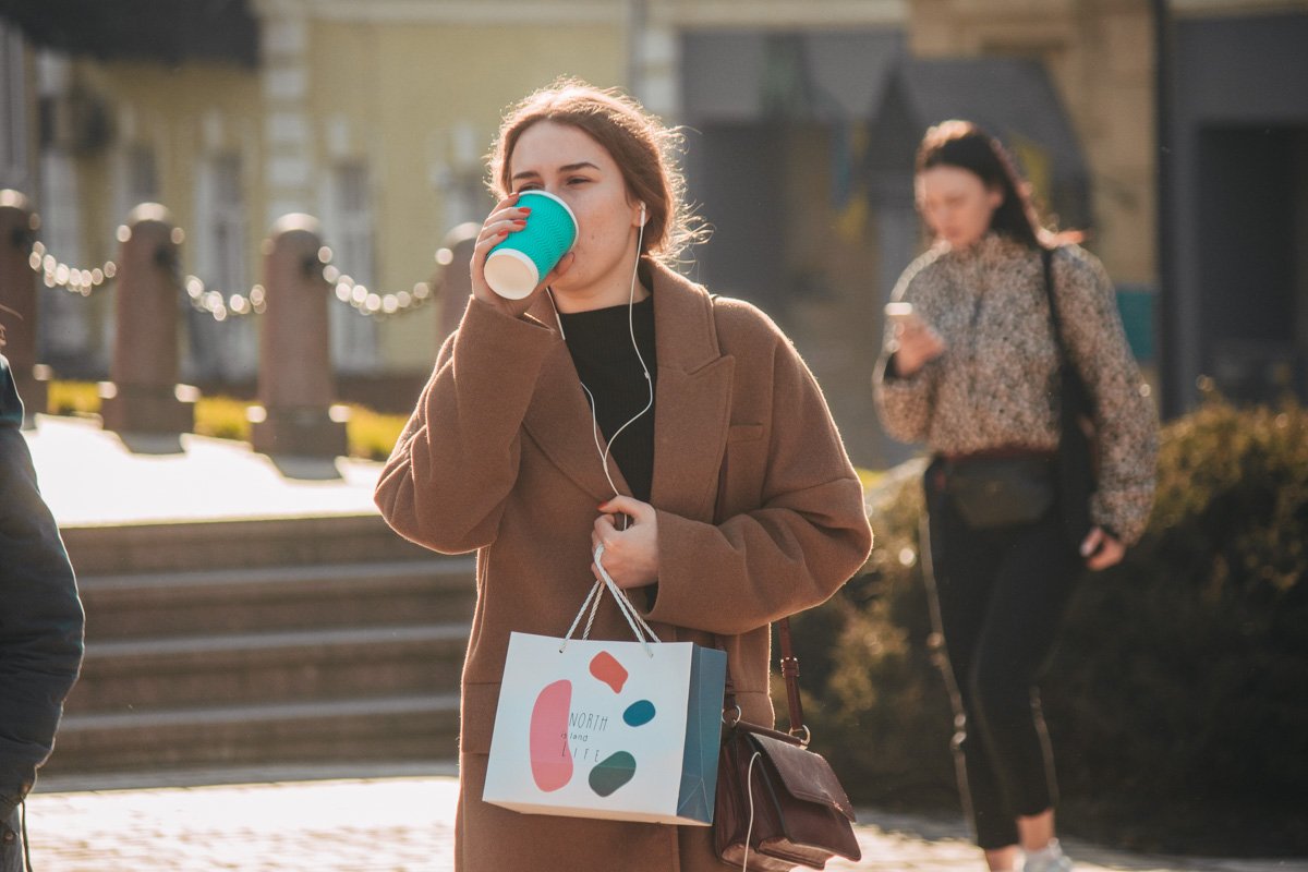 По утрам киевляне на 80% состоят не из воды, а из кофе По утрам киевляне на 80% состоят не из воды, а из кофе