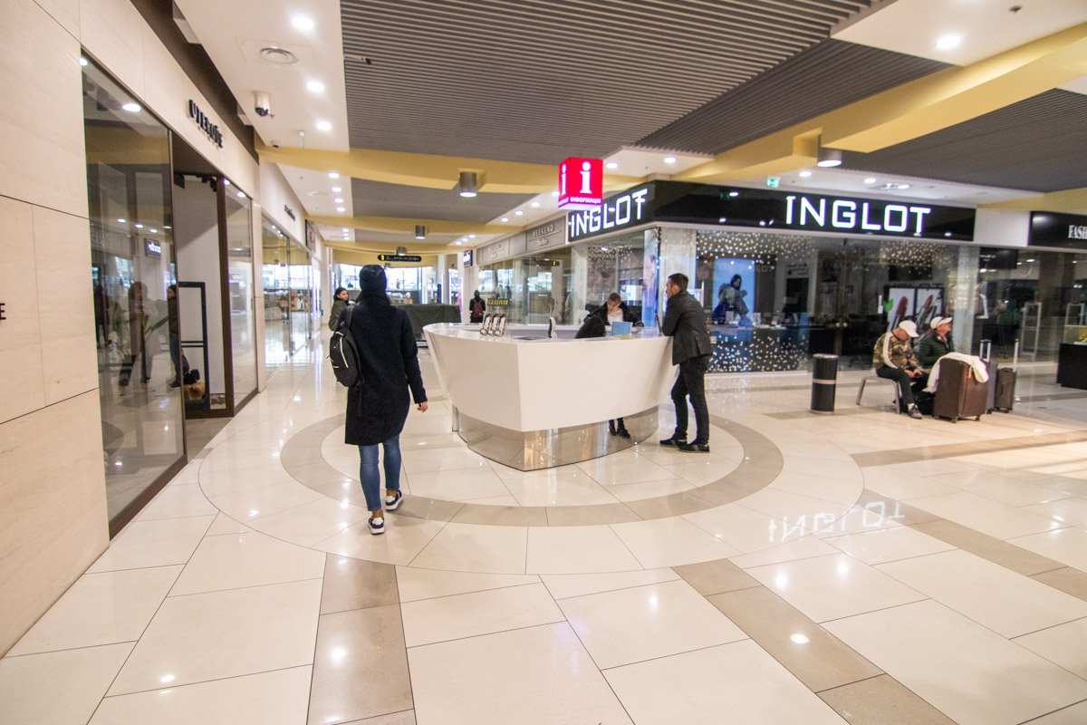 В ТРЦ Гулливер объяснили, что они являются только арендодателями В ТРЦ Гулливер объяснили, что они являются только арендодателями