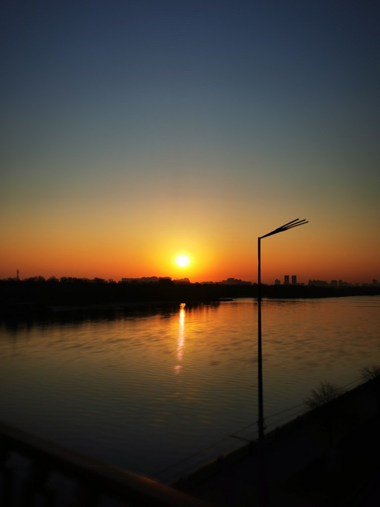 Нам всегда казалось, что возможность увидеть рассветы - это какой-то особый дар, данный не каждому 