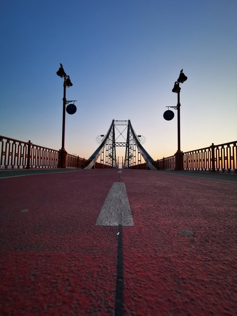 Есть в этом месте своя немыслимая энергетика