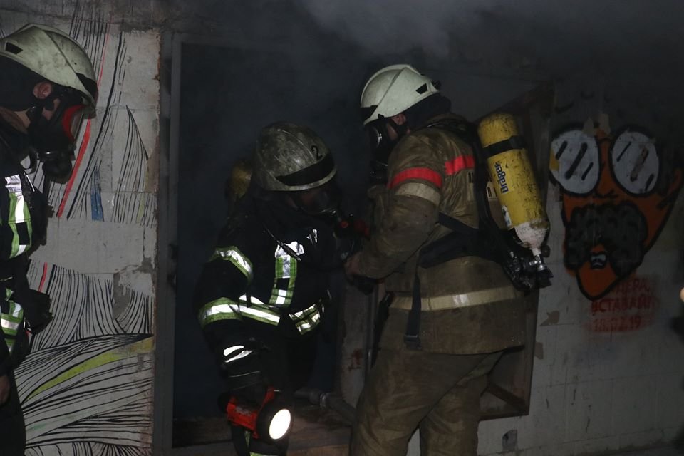 В 5:14 спасателям был издан первый допуск от ДТЭК