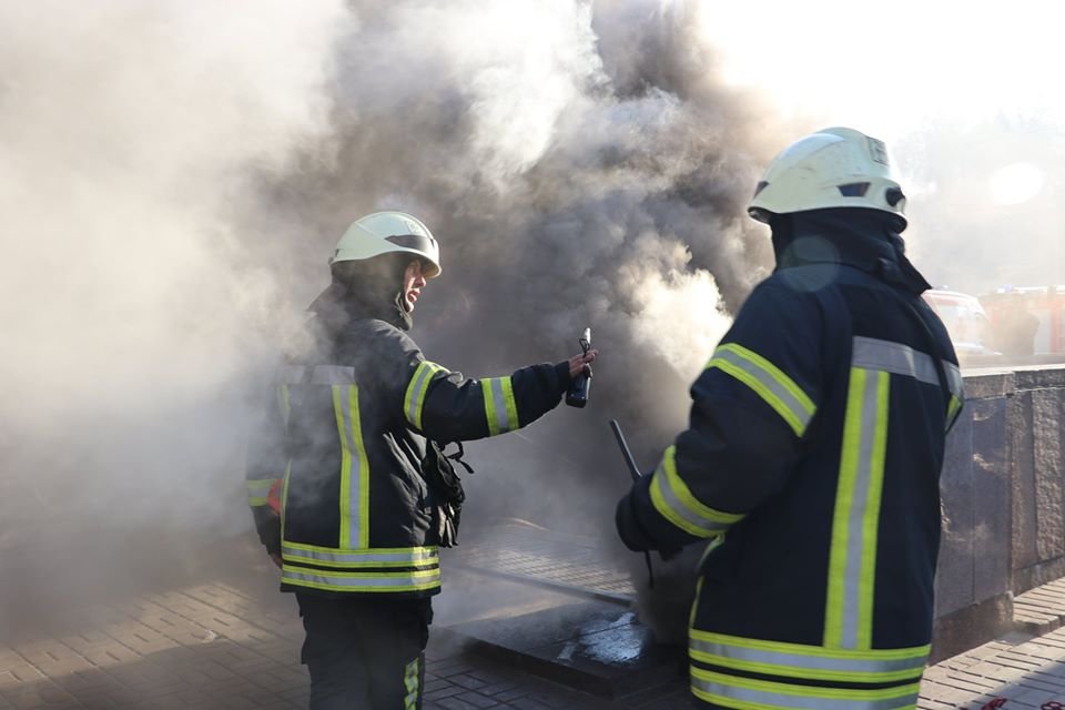 В 08:40 пожарные локализовали пожар, а в 9:33 потушили
