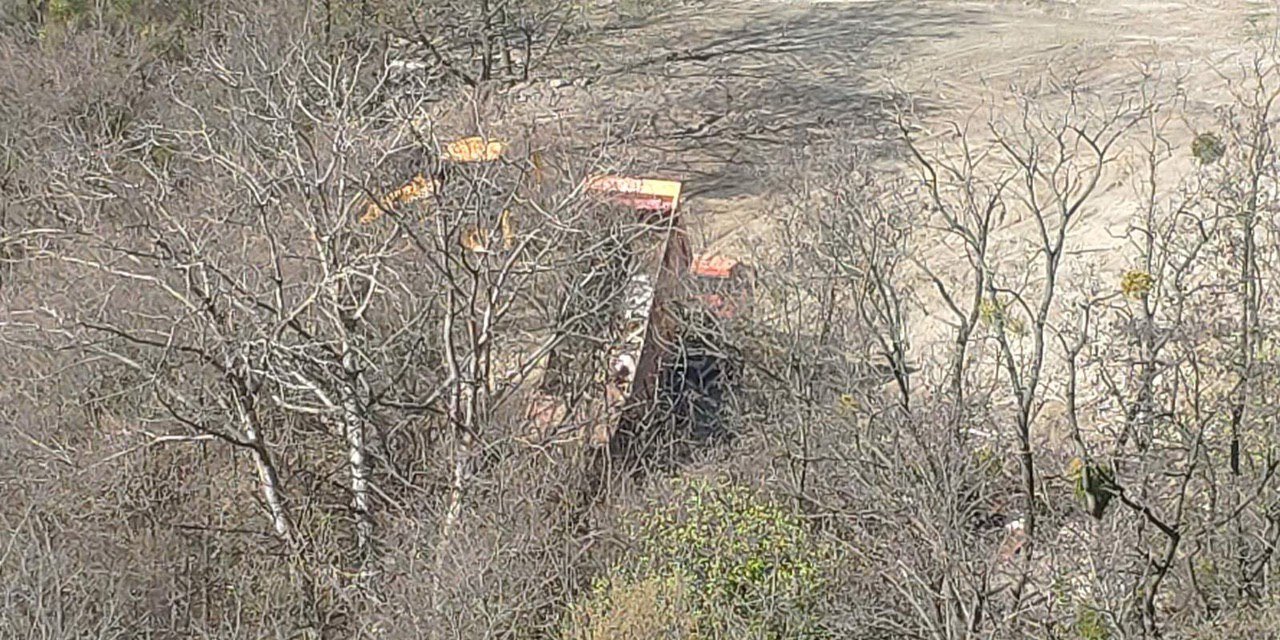 За вечер привозили по 14 грузовиков За вечер привозили по 14 грузовиков