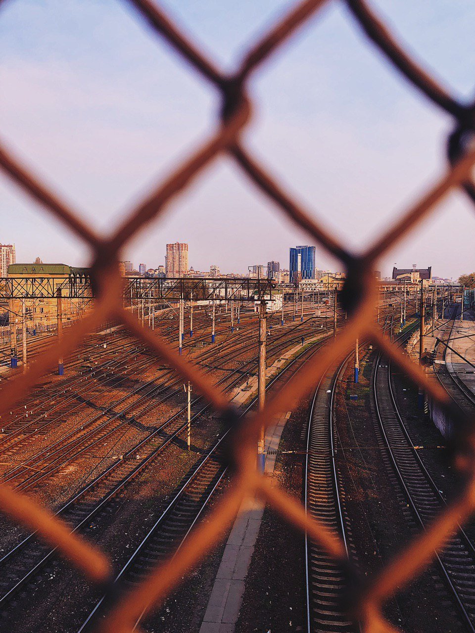 Смотреть на одни вещи. Смотреть на одни вещи