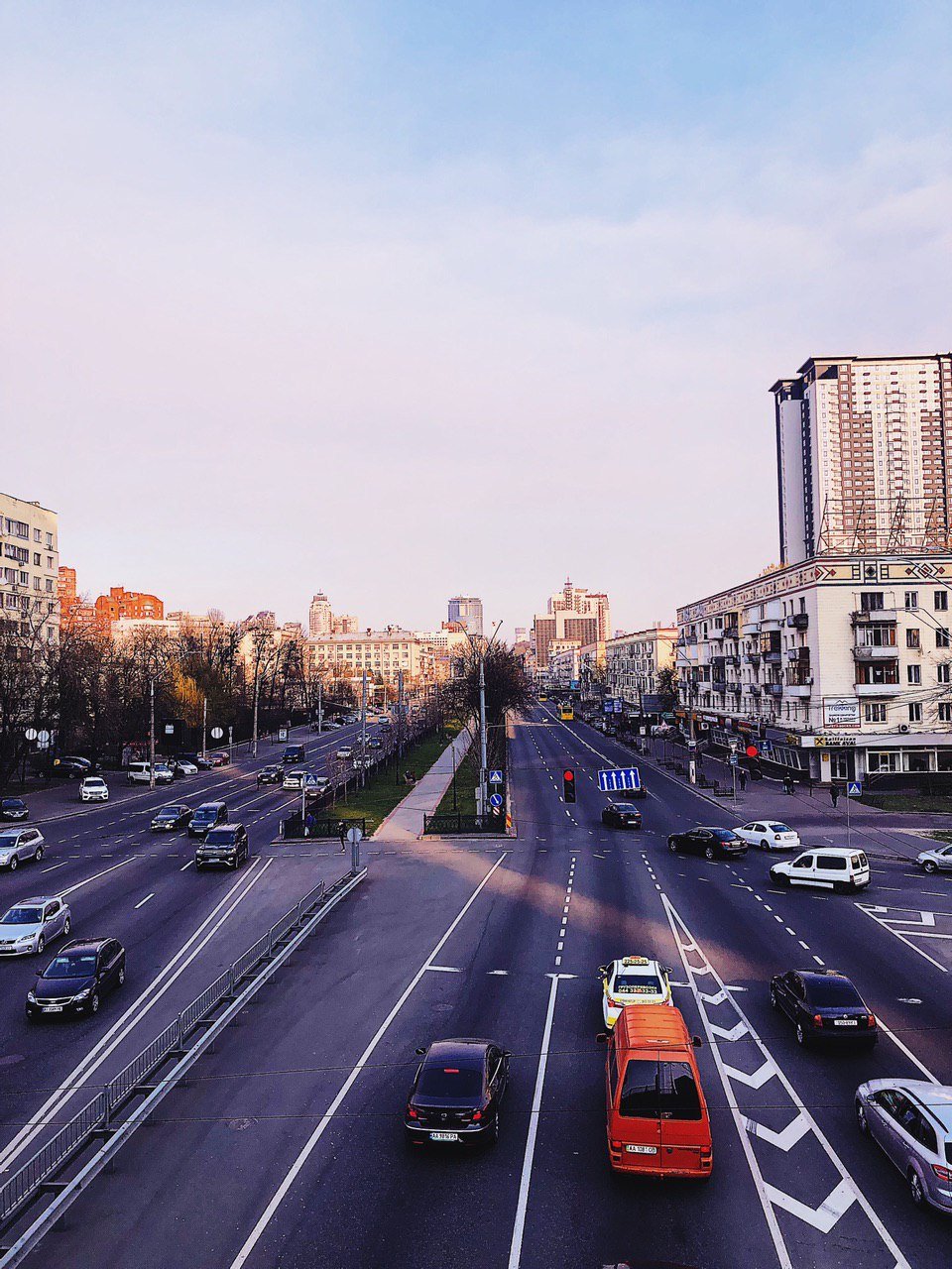 Оживленный трафик Оживленный трафик