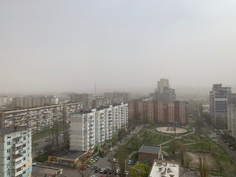 Вид с Оболони на Петровку